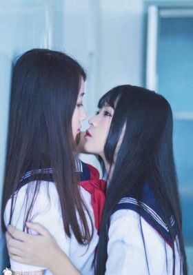 熟女贵妇高级秘密交换聚会_BD国语在线手机播放